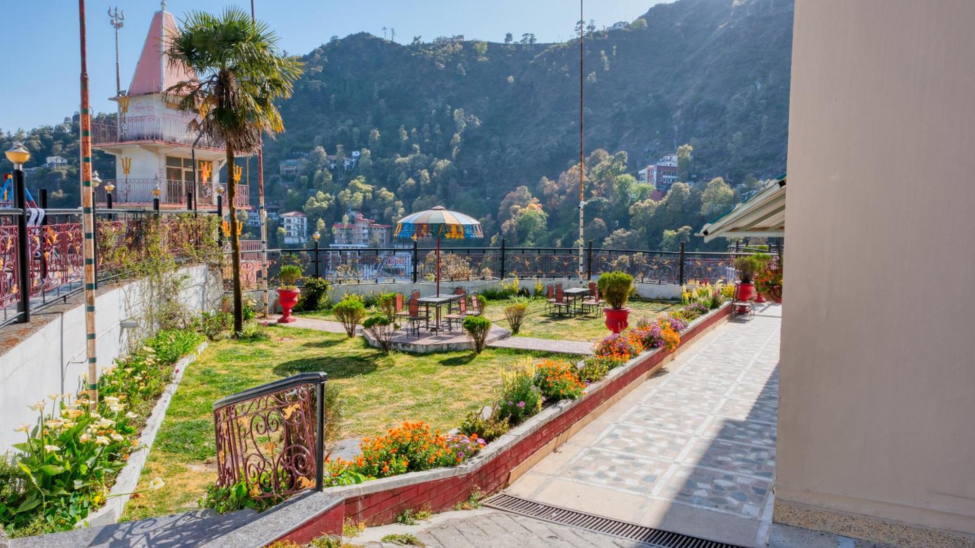 Basera Hotel Mussoorie Exterior foto